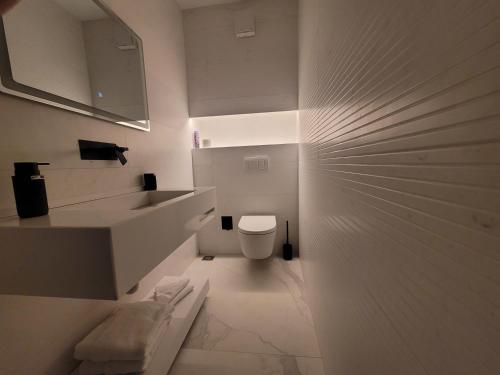 La Mirage Suites & Apartments - image 3