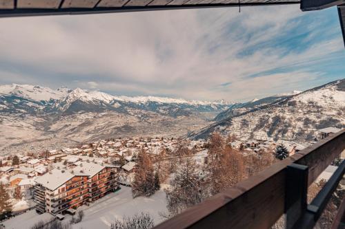 Balkon/terasa, Haut-de-Cry 38 - 6 pers - animaux admis in Nendaz