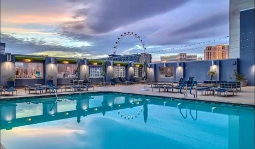 Luxury 1BD-1BTH Suite at Platinum Hotel *STRIP VIEW, Las Vegas