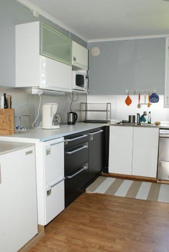 廚房, 傑維克斯酒店 (Djurviks Gastgard) in 歌比