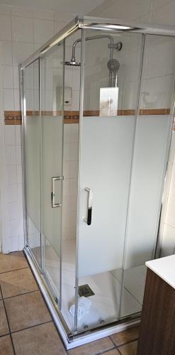 Hostal La Campana - image 7
