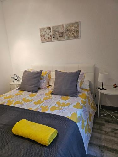 Apartamentos La Mar - image 8