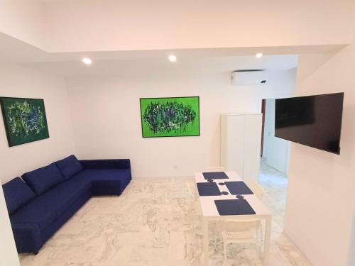 PRINCIPE APARTMENT, Неаполь
