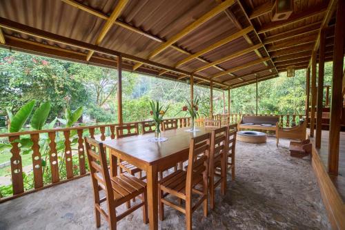 ระเบียง/ชานเรือน, Carolina Egg Gasthaus in ออกซาปัมปา