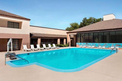 Comfort Inn & Suites Prince George - Fort Lee in 霍普維爾