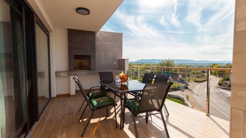 景觀, Apartments with a parking space Malinska, Krk - 21768 in 米爾澤堤奇