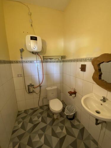 BIG K HOSTEL Room Type - Deluxe Queen Room