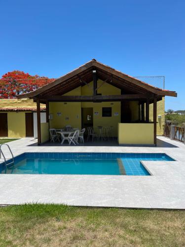 Casa em Bairro Nobre a 5 Minutos da Praia in Ogiva
