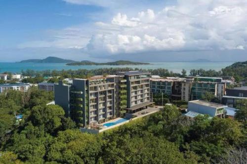 Calypso rawai seaview apartment 600m walk to beach