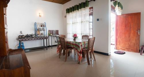 Holiday Home image 6
