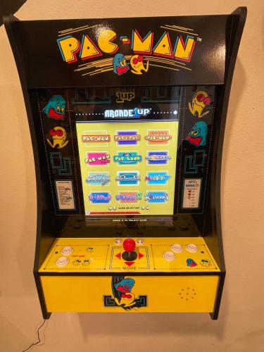 MAGICAL Xcape, POOLS-SPA, WALK 2 DISNEY, CENTRAL AC-HEAT, FULLY EQUIPPED, 2 FREE PARKING SPACES, OWNER MGMT in Anaheim, USA