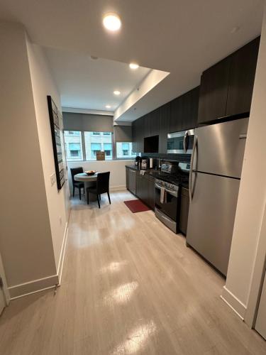 2BR Townhouse Located DTLA