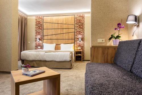 Junior Suite with Balcony