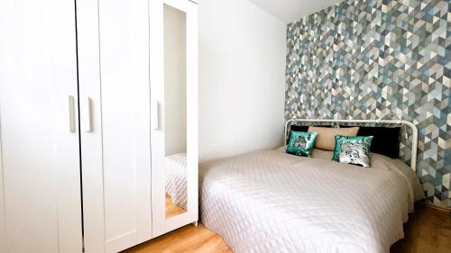 Cosy Living Apartment w Balcony, Budapest