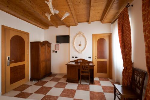Hotel Ungheria Varese 1946 - image 4