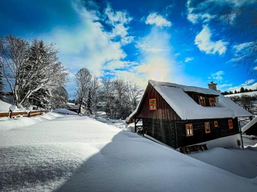 Traditional deer Cabin with Sauna