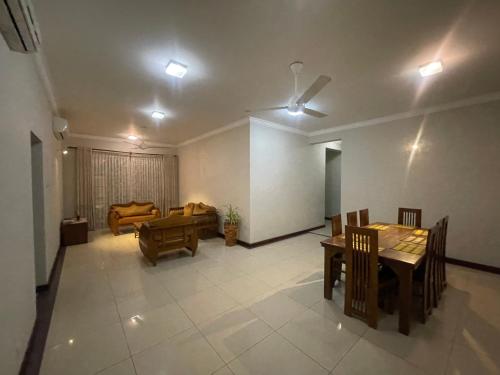 Facilities, Luxury Apartment in Colombo 07 in Narahenpita