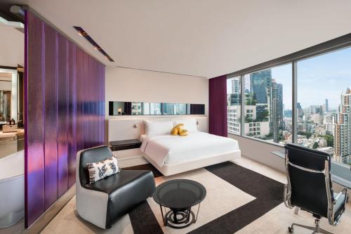 Spectacular, Guest room, 1 King, City view