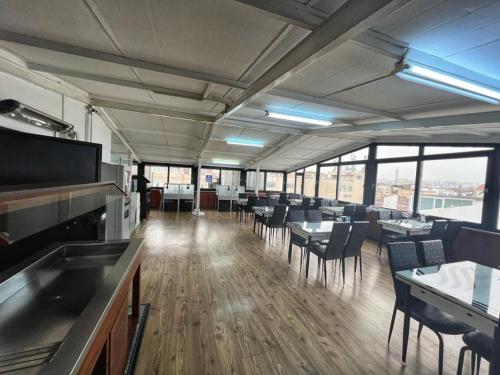 Seref Hotel - image 4
