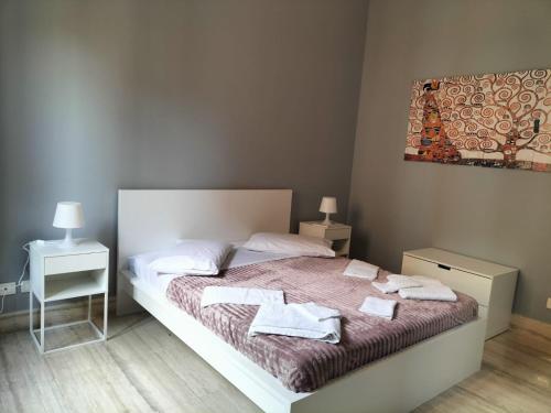 OLD BAKERY TWO BED ROOM APARTMENT, Rome (photo 6)