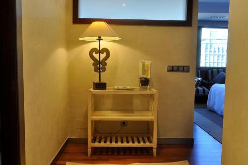 One-Bedroom Apartment image 1