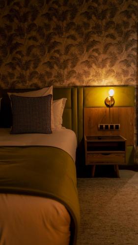 Superior Double Room image 5