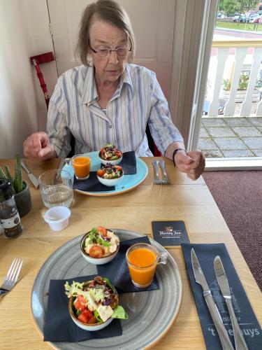 Oomes Huus - Sleep by Hastens, Wake with Coffee in Texel