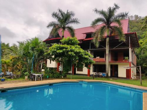 . Paraiso Inn