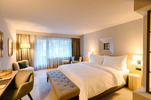 Seven Alpina Boutique Hotel in คลอสเตอร์ส