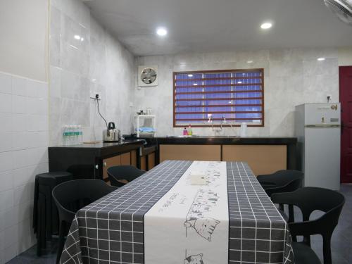 Relax House near Teluk Cempedak Kuantan Relax House near Teluk Cempedak Kuantan