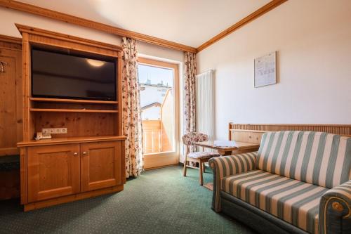 Hotel Sonnenhof - image 14