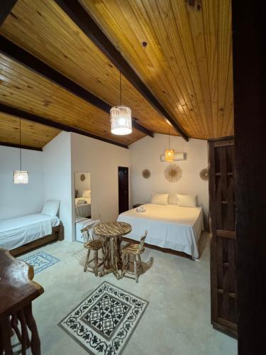 3 twin beds