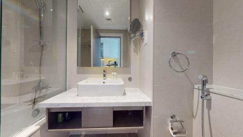 Primestay - DAMAC Maison Prive Tower B located in Business Bay - image 11