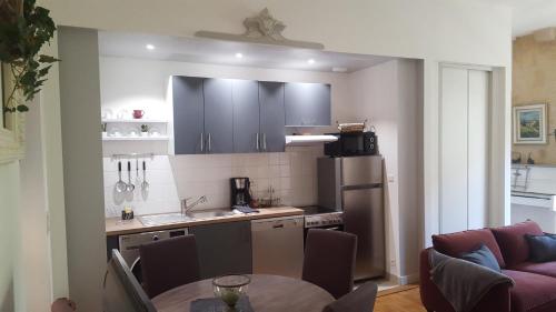 L'appart d'à coté 1 chambre (L'appart d'a cote 1 chambre) in Sarlat-la-Caneda City Center