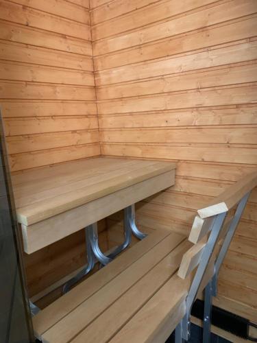 Yksiö keskustassa saunalla (Yksio keskustassa saunalla) in อีซาลมี