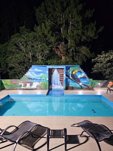Chácara Sítio com Piscina Aquecida Fácil Acesso