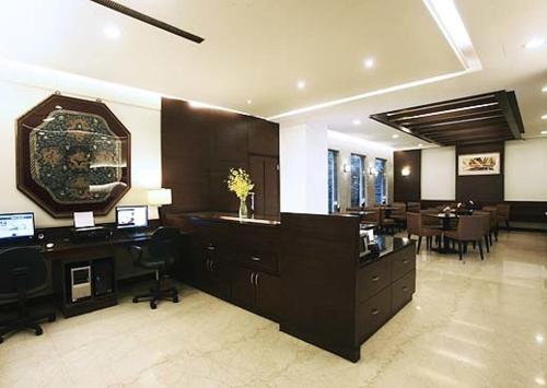 タ リー ホテル (台南大立大飯店)