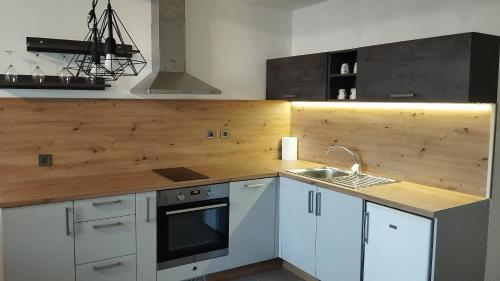 Cevahir Sky City Happy Apartment with free parking, Skopje (photo 9)