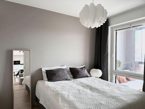 Spacious 1BR With Balcony, Хельсинки (фото 6)