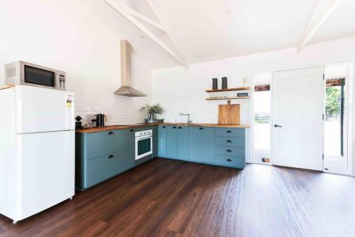 . The Bungalow Cottage