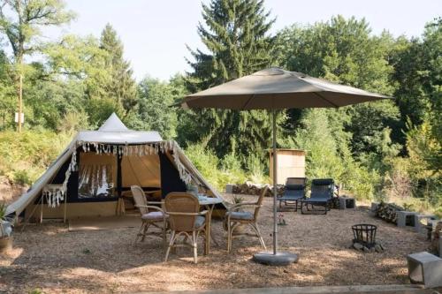 Luxe tent Coq de Marans - Camping - Ronnet