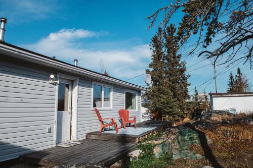 Yellowknife Downtown 50a ave Vacation Home