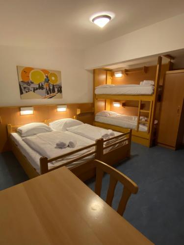  Twenty Seven City Hotel in Zell am See