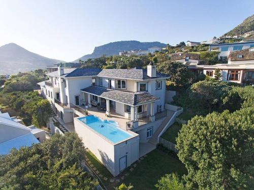 Entire Villa near the beach