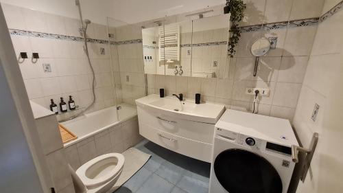 ARCHIPEL - Balkon - nahe Hamburg - BBQ Grill - Smart TV - 2,5 Bäder - Lounge, Geesthacht (Foto 9)