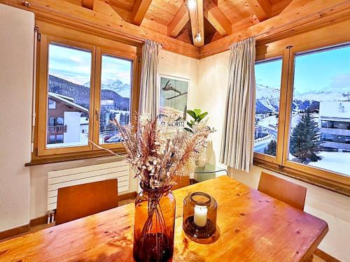 Attika - 85m2, Holz, Ausblick, mit Garage - ME17-A, Pontresina (photo 9)