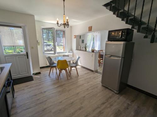 Gîte Montereau, 4 pièces, 6 personnes - FR-1-590-373 (Gite lumineux avec jardin paisible entre Montargis et Sully-sur-Loire, ideal familles et pros - FR-1) in Lorris