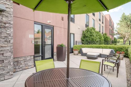 SpringHill Suites Terre Haute - image 6