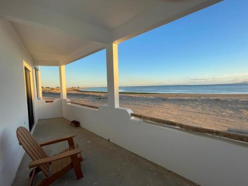 . Hotel- Whale Tours Vista Mag-Bay