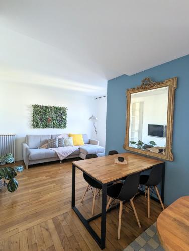 Cosy little nest next to Paris - Location saisonnière - Issy-les-Moulineaux